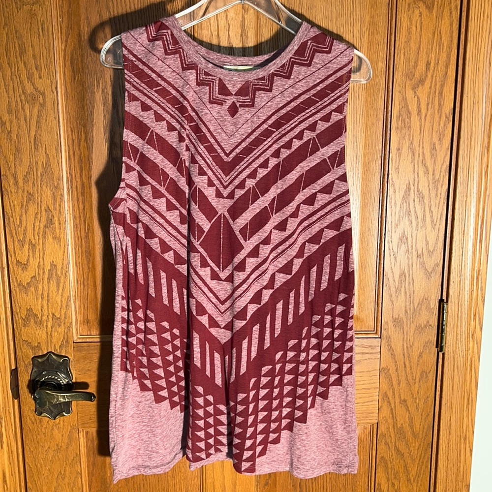 Lightweight Tee shirt tank